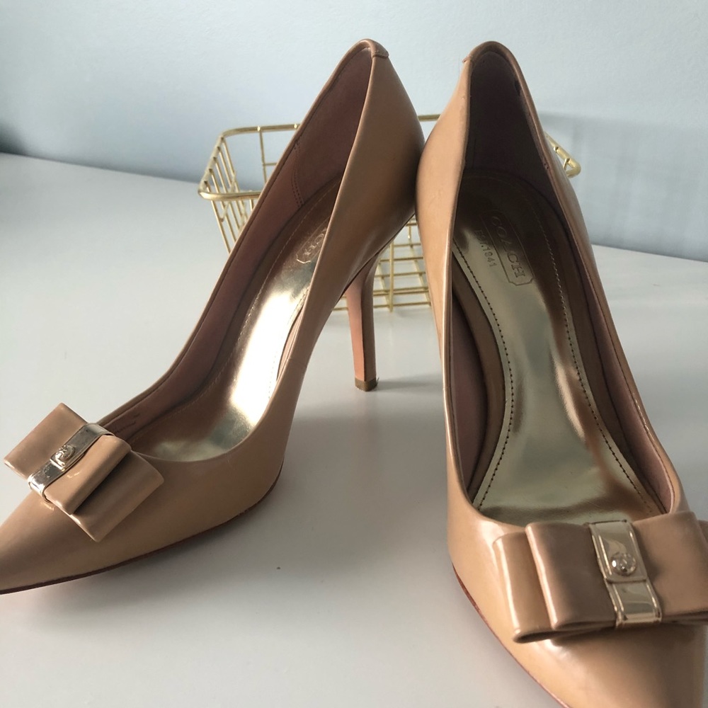 Coach Landrie Pumps